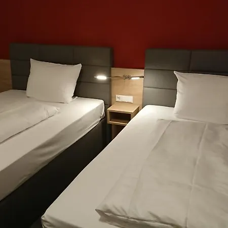 Adesso Hotel Goettingen - Pay At Property On Arrival-Ihr Automatenhotel In Goettingen Exterior photo