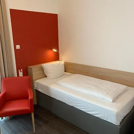 Adesso Hotel Goettingen - Pay At Property On Arrival-Ihr Automatenhotel In Goettingen Exterior photo