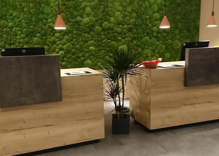 Adesso Hotel Goettingen - Pay At Property On Arrival-Ihr Automatenhotel In Goettingen