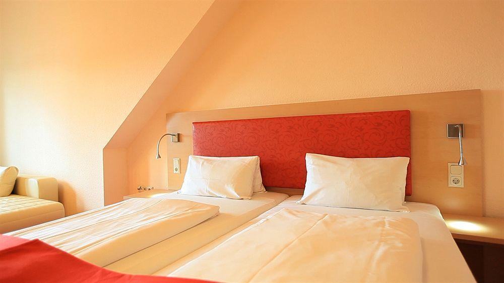 Adesso - Pay At On Arrival-ihr Automatenhotel In Hotel Getynga