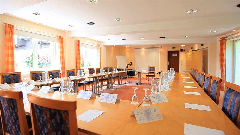 Adesso - Pay At On Arrival-ihr Automatenhotel In 3* Getynga