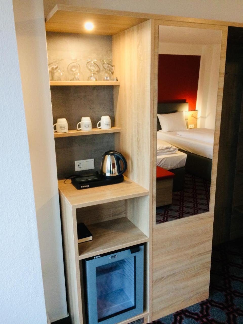 Hotel Adesso - Pay At On Arrival-ihr Automatenhotel In 3*