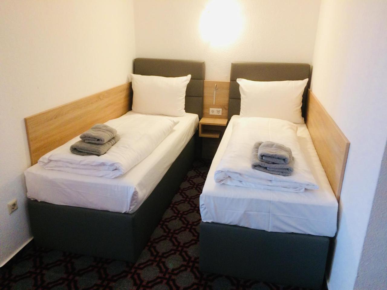 Adesso - Pay At On Arrival-ihr Automatenhotel In Hotel Göttingen