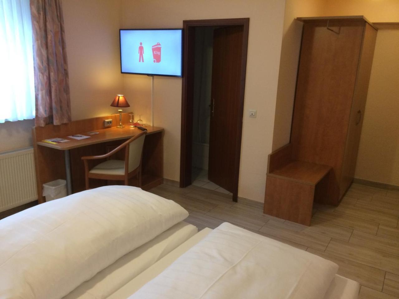 Adesso - Pay At On Arrival-ihr Automatenhotel In 3*