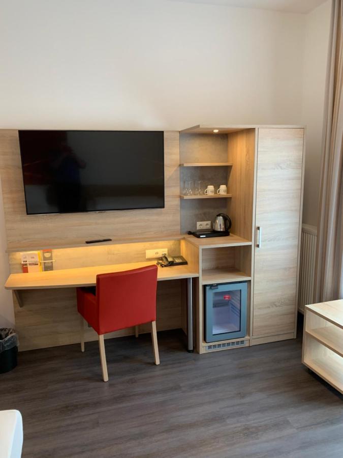 Adesso - Pay At On Arrival-ihr Automatenhotel In 3* Göttingen