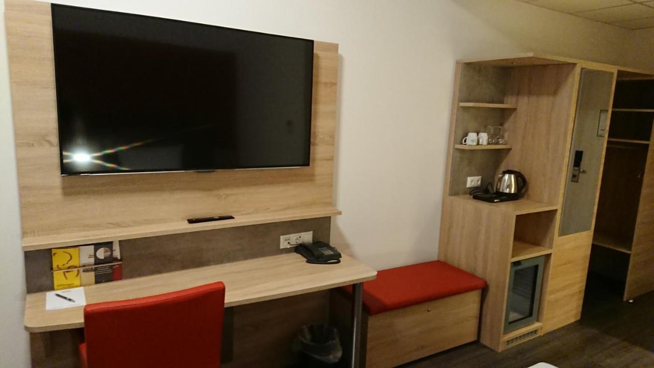 Adesso - Pay At On Arrival-ihr Automatenhotel In Göttingen